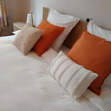 'nulle Part Ailleurs' * Dinant